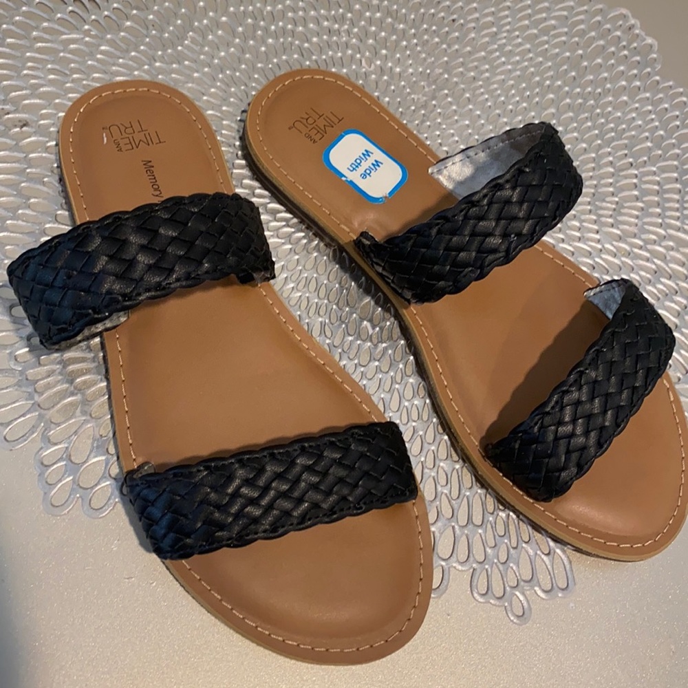 Time and Tru Black Braided Sandals